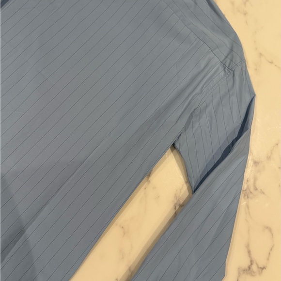 Sandro Classic Fit Blue Pinstriped Shirt 
Size L (fits like a medium) - Picture 7 of 11